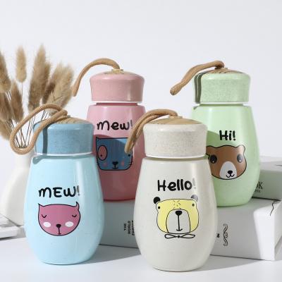 Bình Nước Lúa Mạch 380ml Có Dây Móc