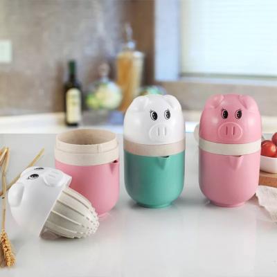 Dụng Cụ Vắt Cam Hình Heo Lúa Mạch