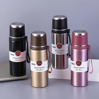 Bình Giữ Nhiệt Có Nắp Uống 600ml cong nghe song tin