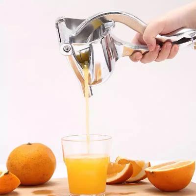 Máy ép hoa quả cầm tay